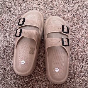 Brand new men’s rubber slides